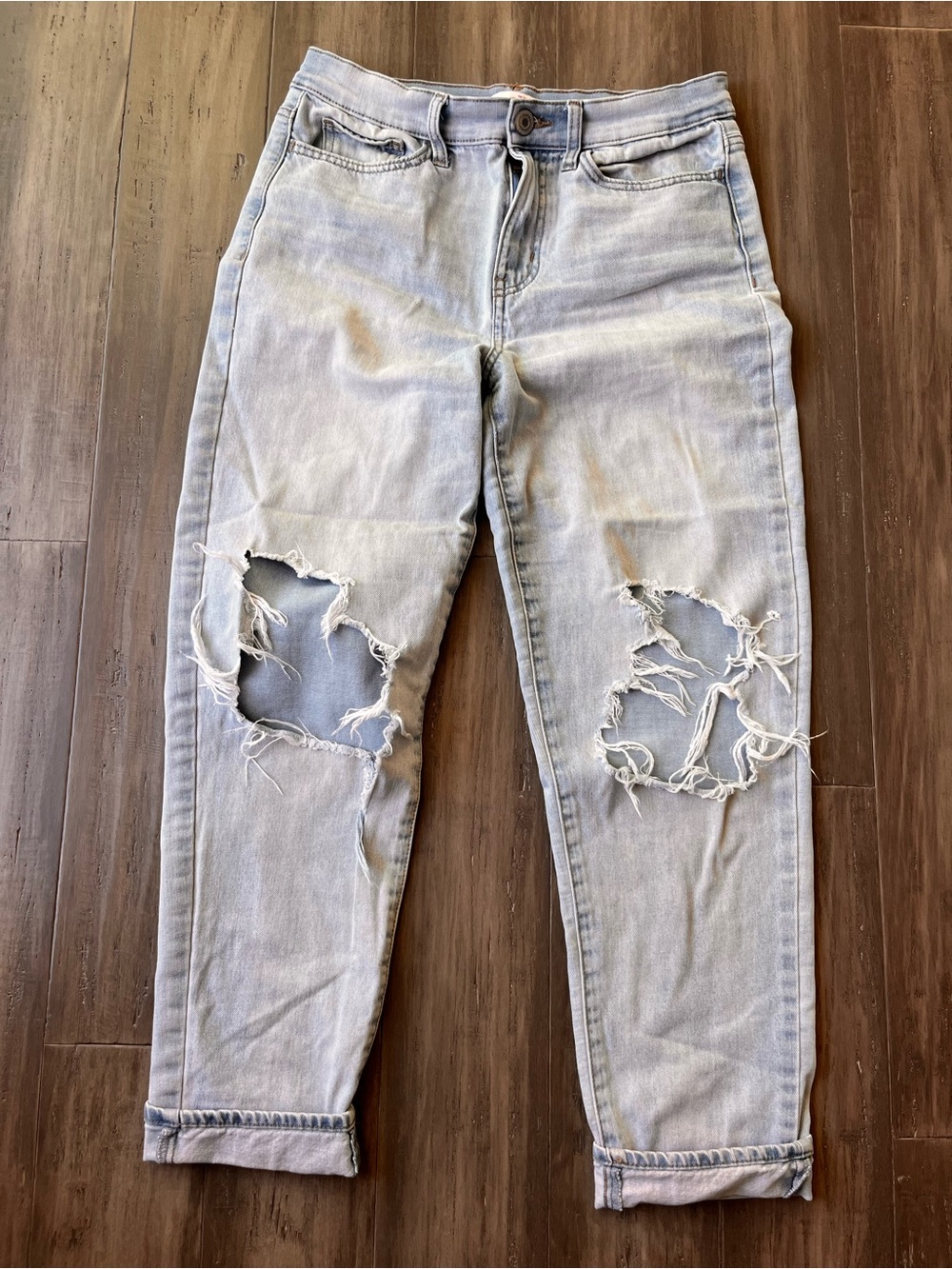 Light Wash Distressed Mom Jeans - Casual Ripped Denim